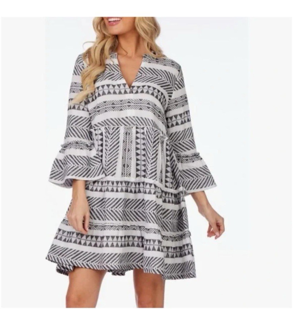 NEW Francescas Mi Ami Swimsuit Coverup Mini Dress Navy Blue, White V-Neck Medium